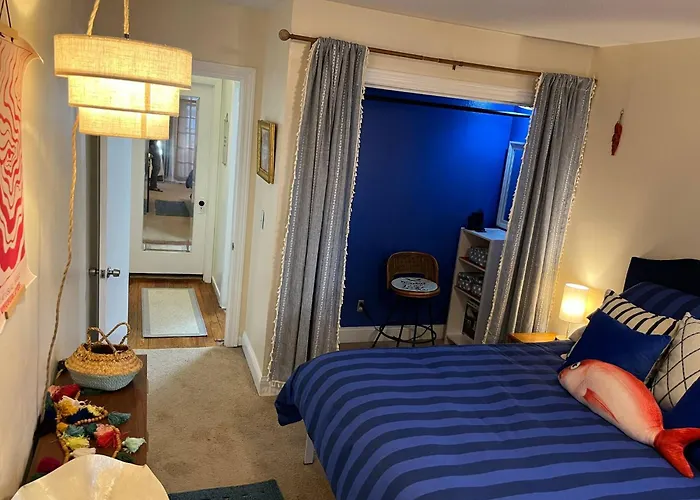 Bluffton Breeze Cottage